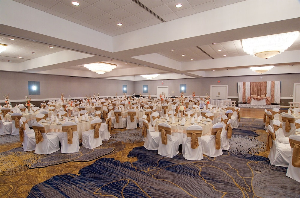 Southbank Hotel by Marriott Jacksonville Riverwalk - photo 36