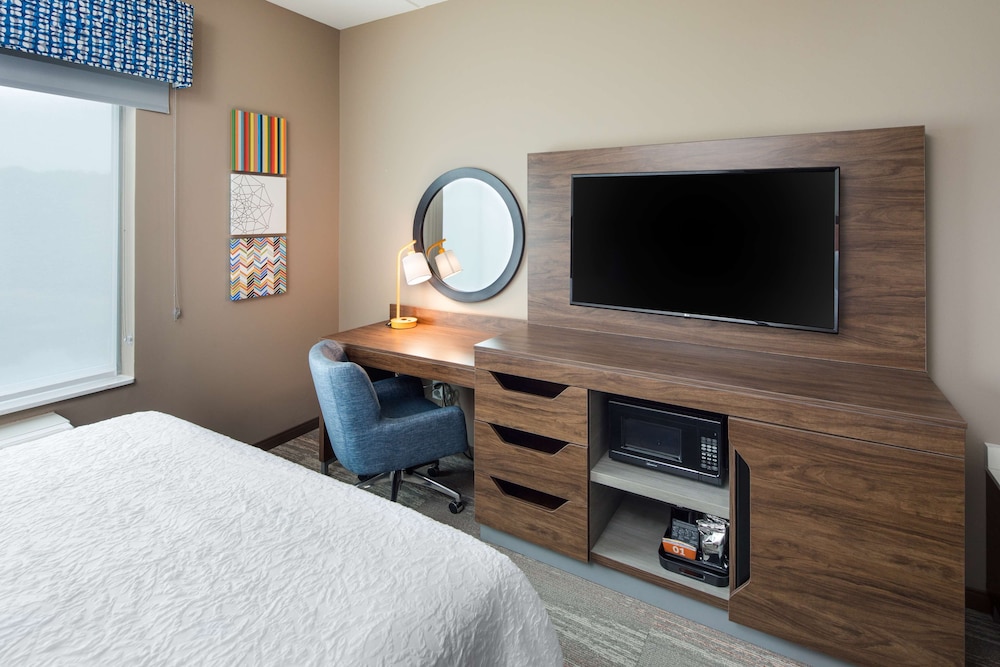 Hampton Inn by Hilton Smithfield Selma - photo 10