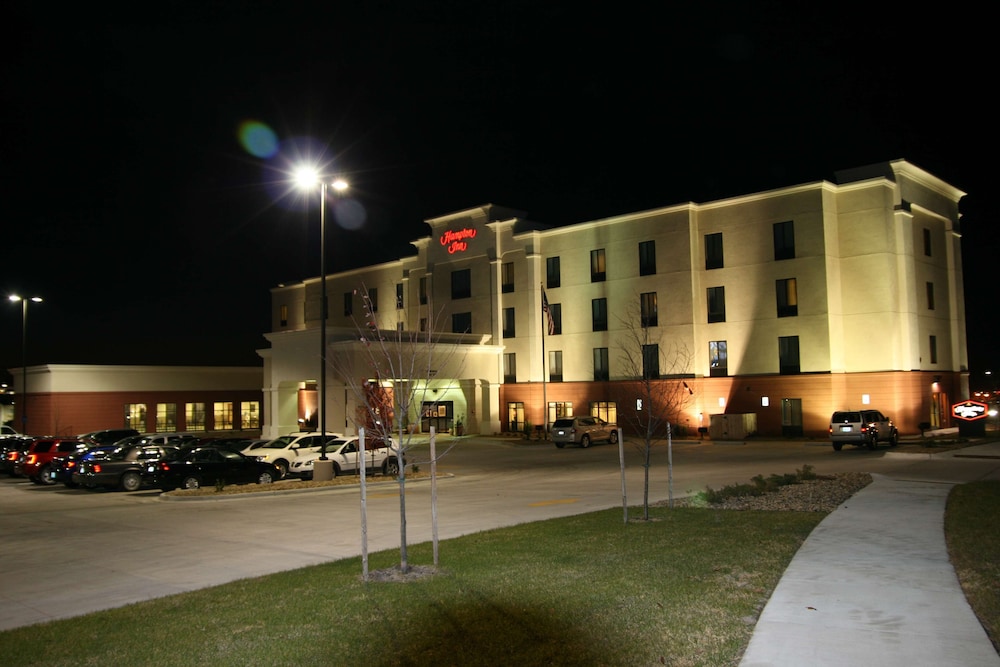 Hampton Inn Topeka - photo 29