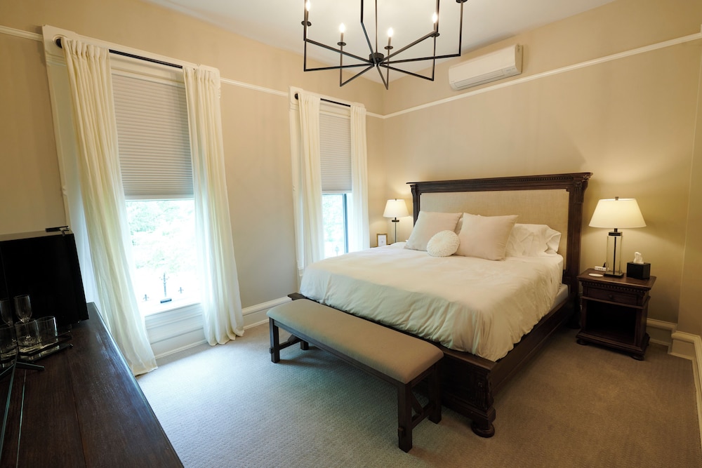 Inn At Pine Terrace - photo 11
