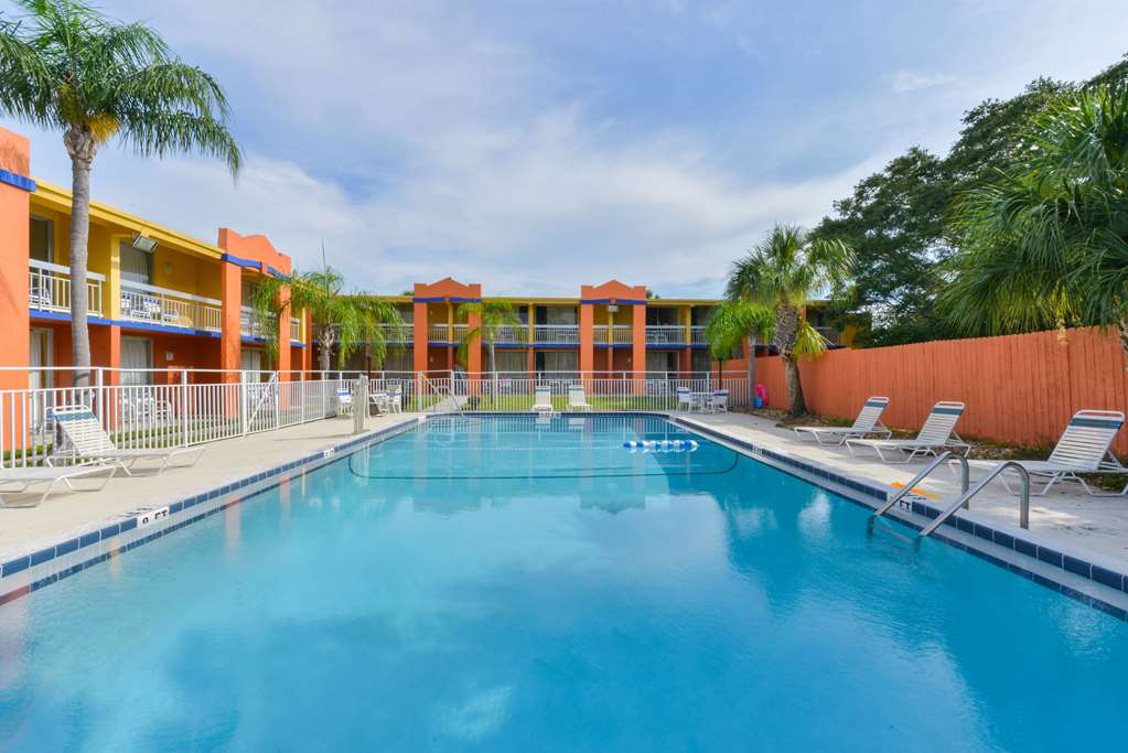 Americas Best Value Inn Sarasota Downtown - photo 27