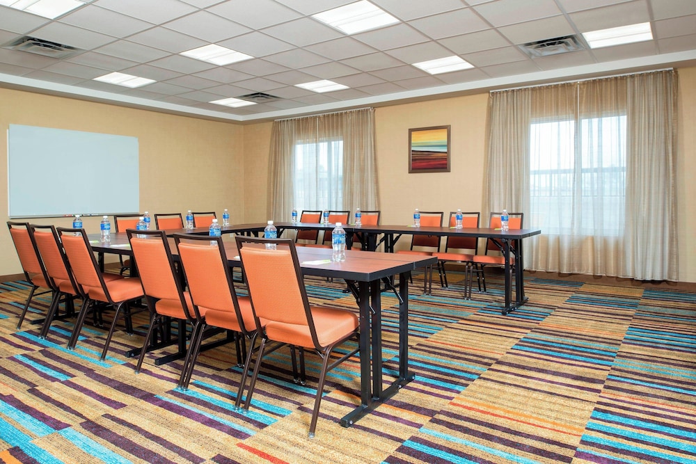 Fairfield Inn & Suites Fredericksburg - photo 41