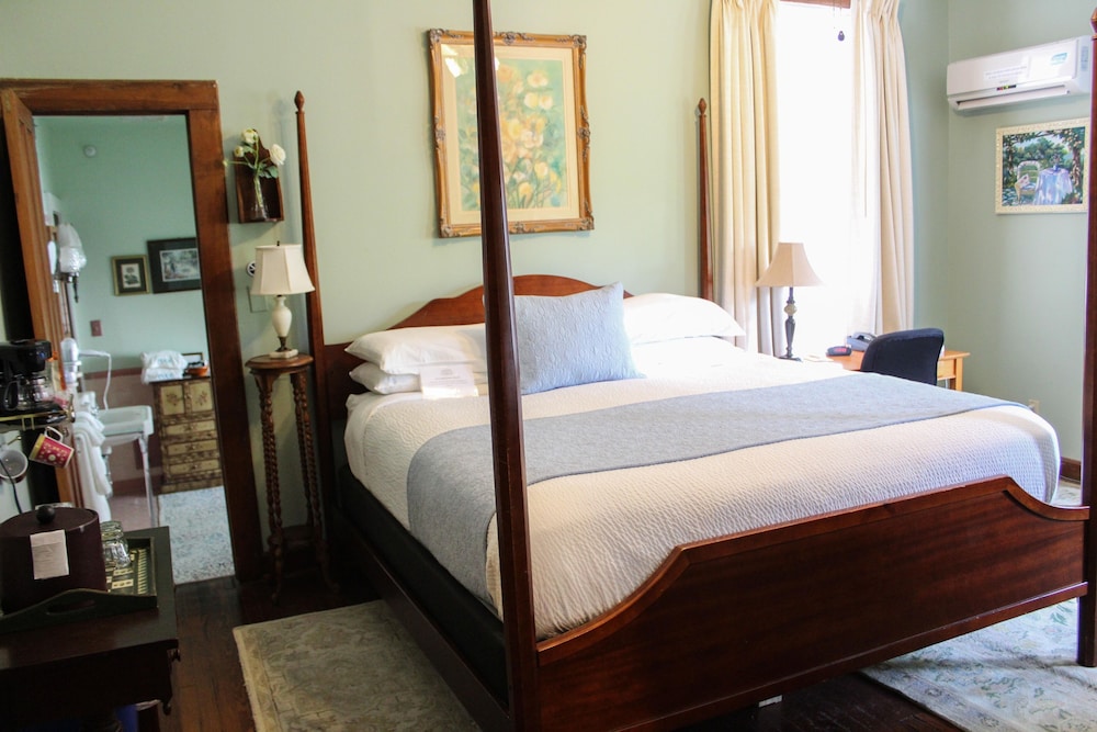 Sweetwater Branch Inn - photo 58