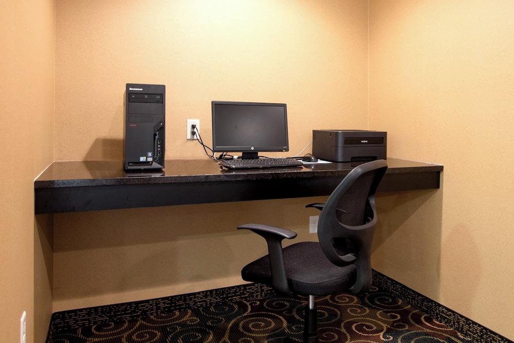 Cobblestone Inn & Suites Eads - photo 47