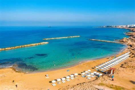 Modern Sea View apartment Regina Gardens