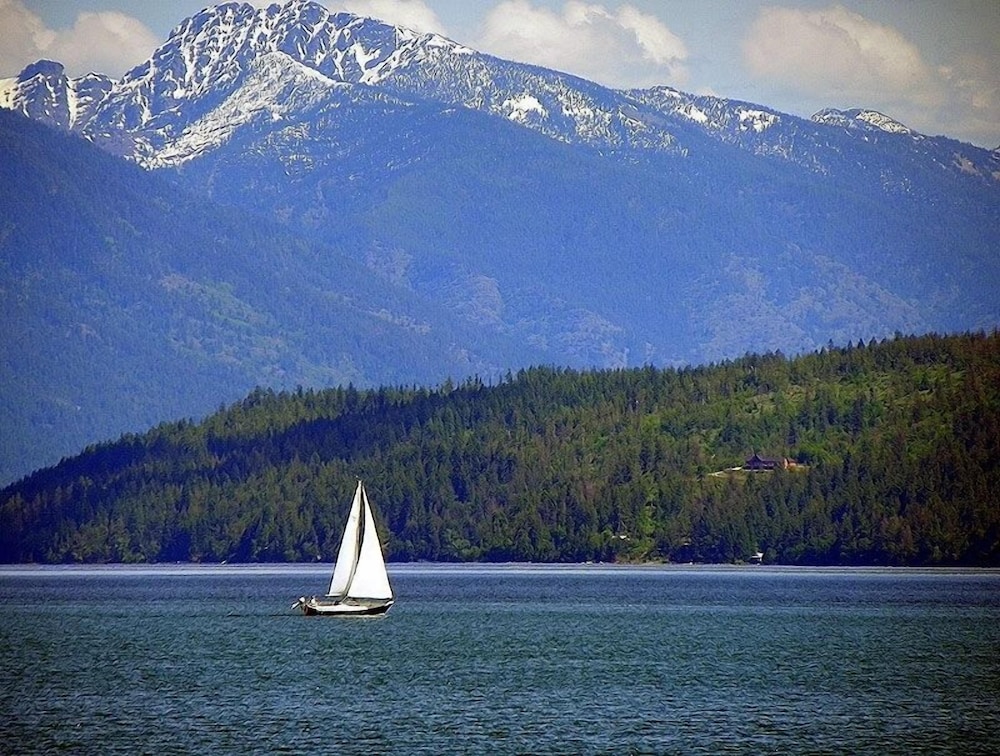 Clark Fork Lodge - photo 16