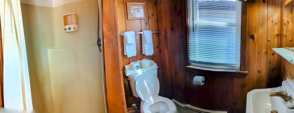 Riverside Motel - photo 47