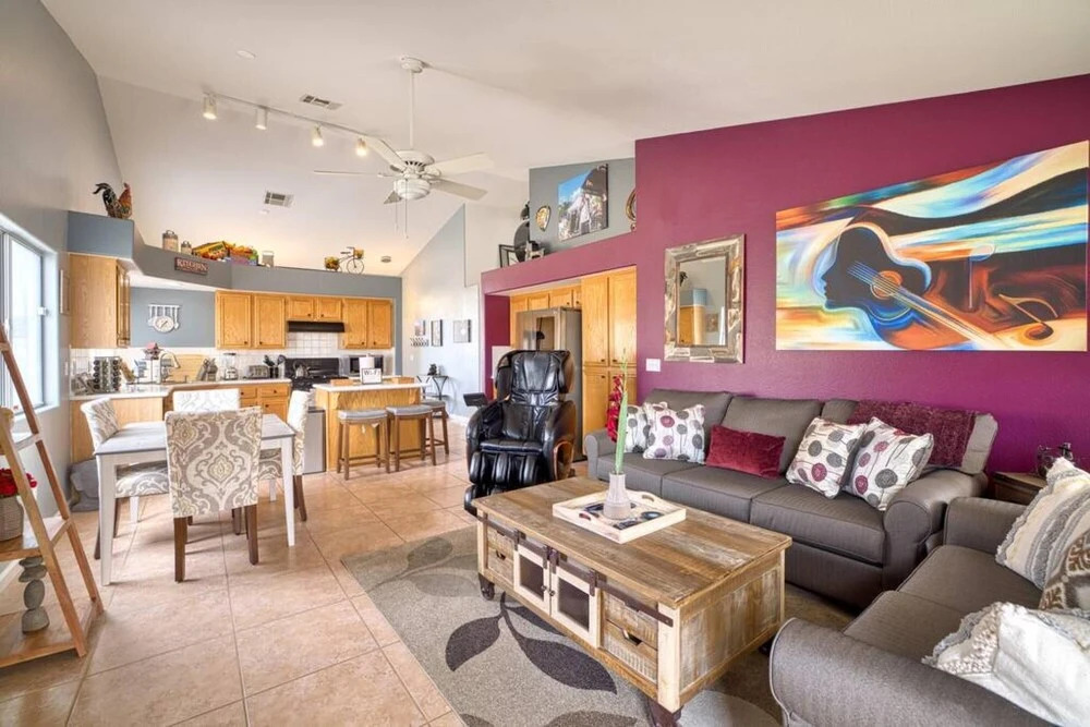 Family Fun for Everyone in Las Vegas 4 Bedrooms Billiards Game Room