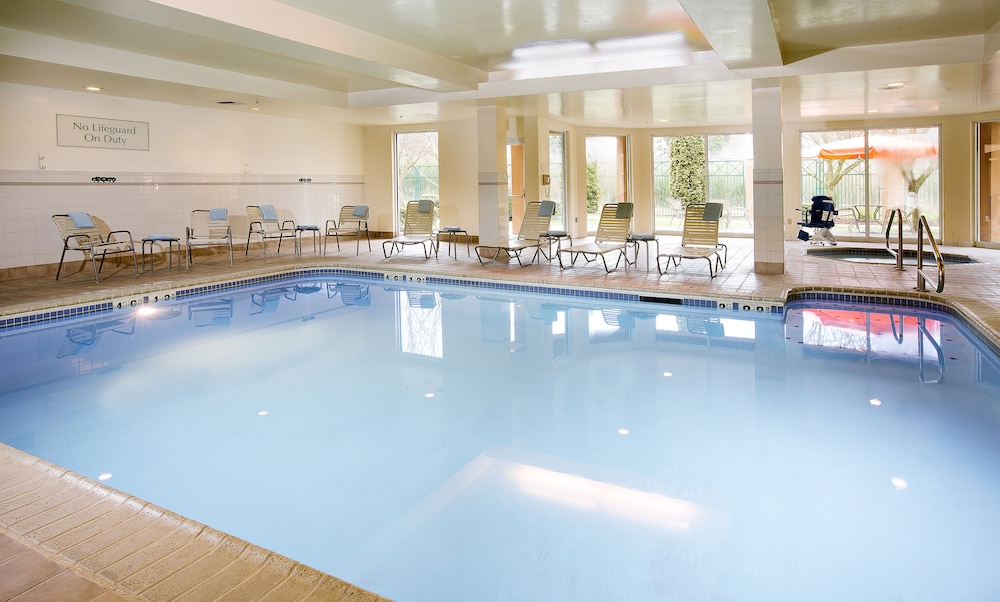 Courtyard by Marriott North Seattle Lynnwood - photo 16