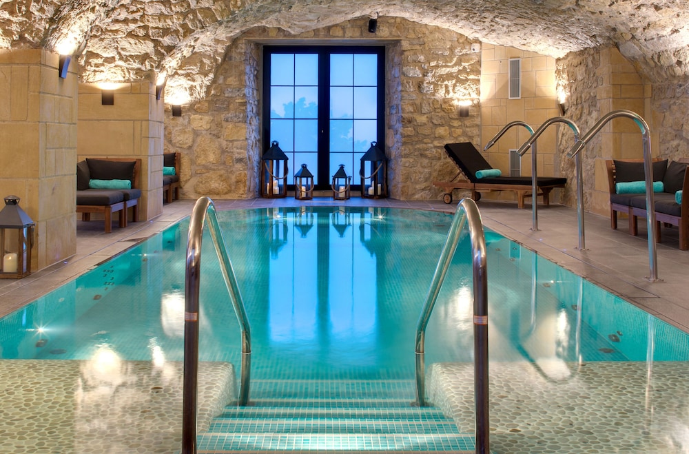 Domaine de la Klauss — 5-Star Luxury Hotel in Sierck-Les-Bains, France