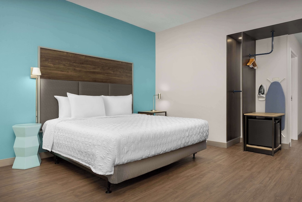 Tru by Hilton Jacksonville West I 295 - photo 9