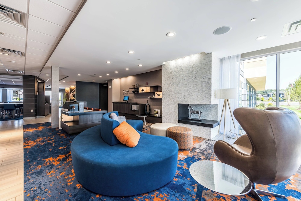 Fairfield Inn & Suites by Marriott St. Joseph Stevensville - photo 2