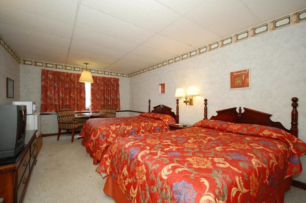 Hilltop Inn of Vermont - photo 13