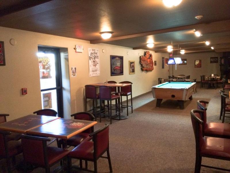 Badlands Inn & Suites - photo 17