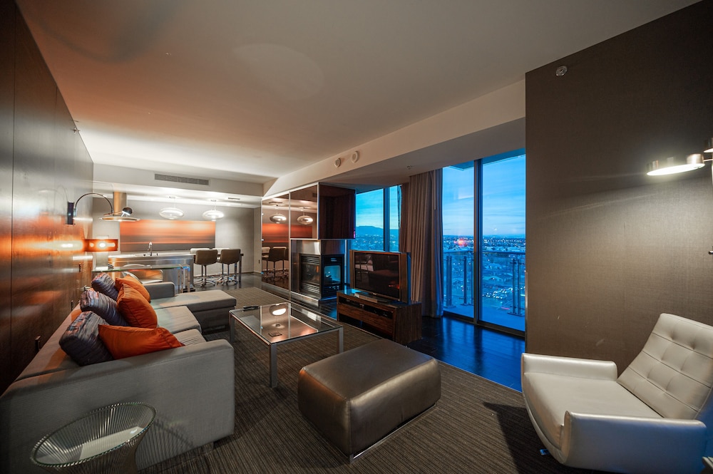 StripViewSuites at Palms Place Penthouses - photo 103