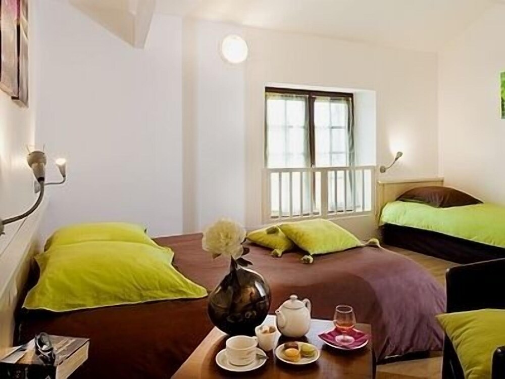 Logis L’Auberge de Larressingle — Agen — photo 4