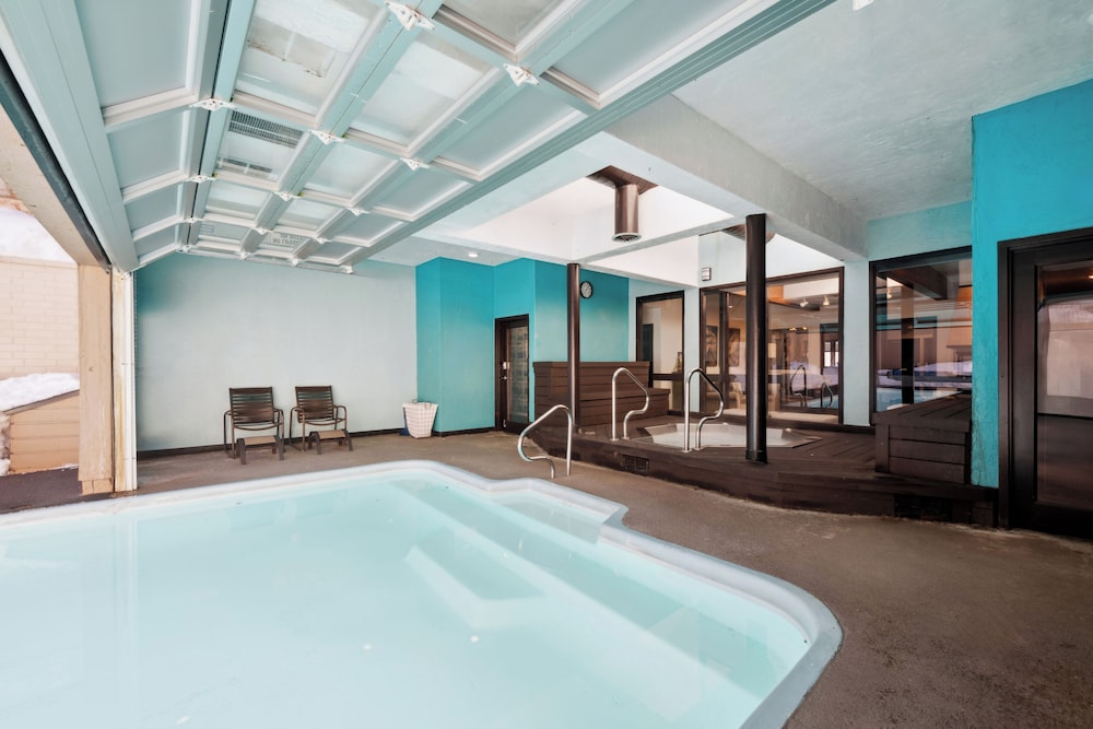 Eagle Point Resort - photo 52
