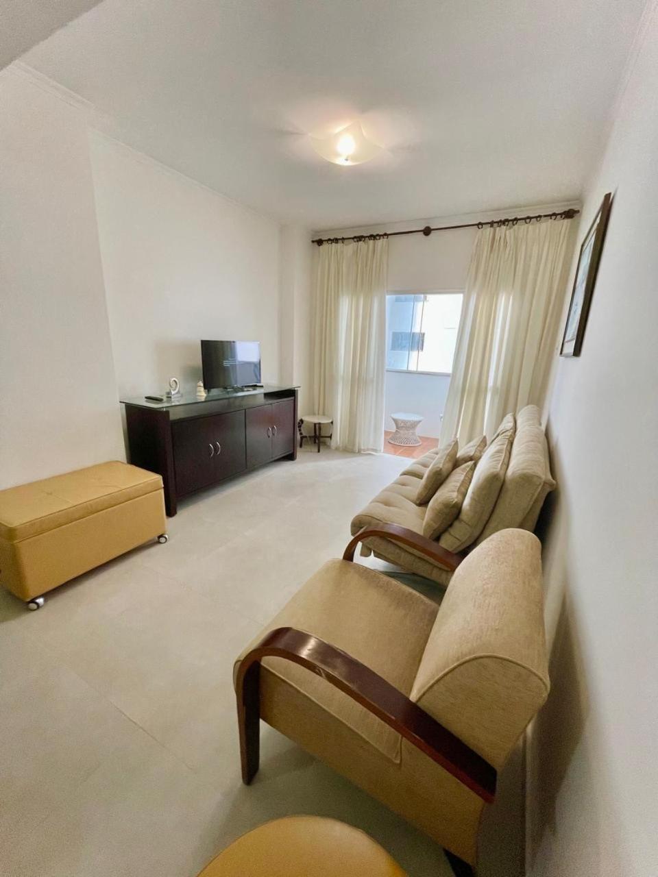 Apartamento na quadra mar de BC
