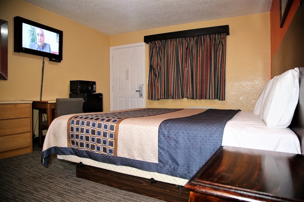 4 Star Motel - photo 9