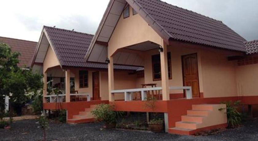 Chuanchom Resort — Phatthalung