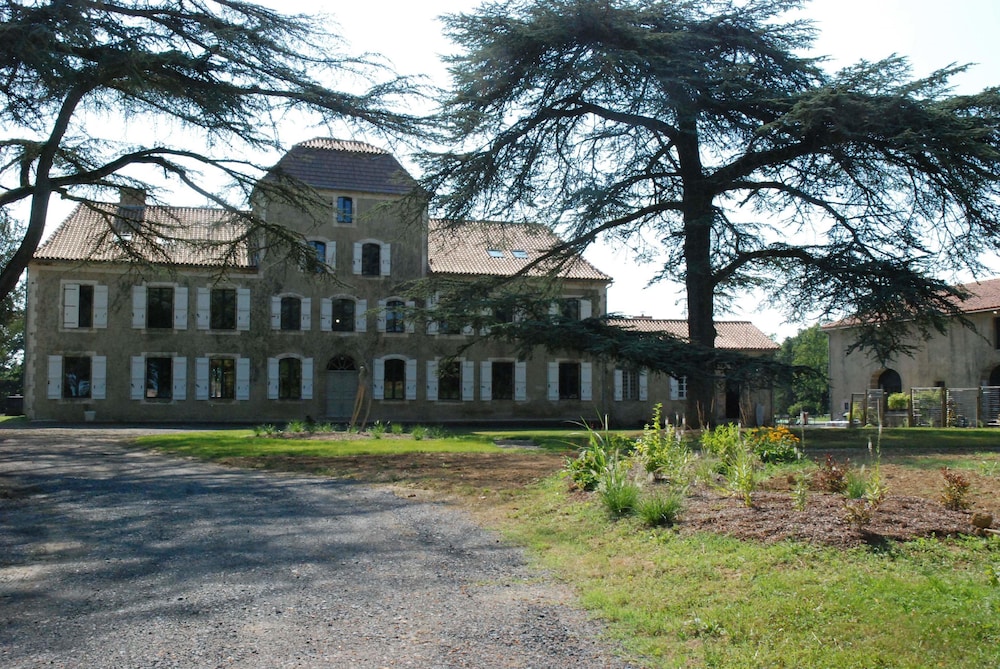 Château de Maumusson — 4-Star Luxury Hotel in Lourdes, France