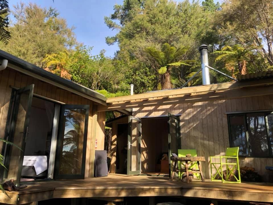 Golden Bay Glamping in Takaka, New Zealand