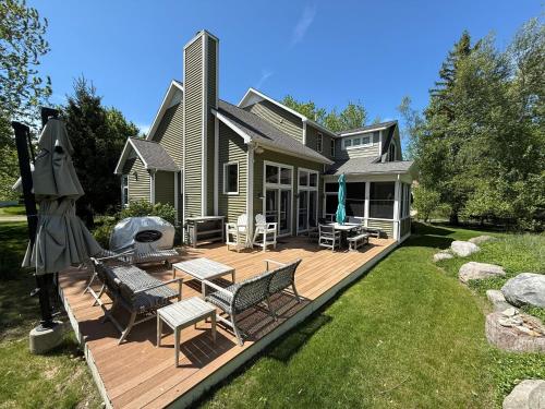 Appy Place in South Haven, United States