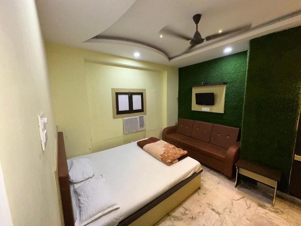 Hotel Roxy Dlx in Gaya, India