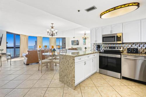 SunDestin Resort Unit 1517 - last minute hotel in Destin