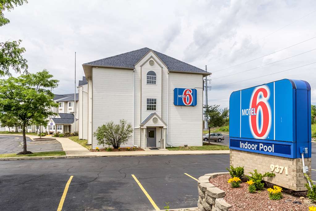 Motel 6 Streetsboro OH - featured photo