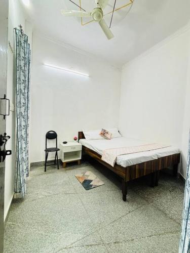 Home Stay in Gurugram Nearby Madanta Hospital