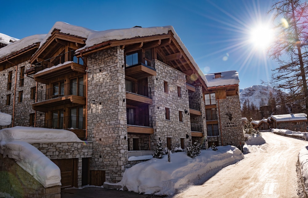 Vail Lodge by Alpine Resorts — 4-Star Luxury Hotel in Val-D'isere, France