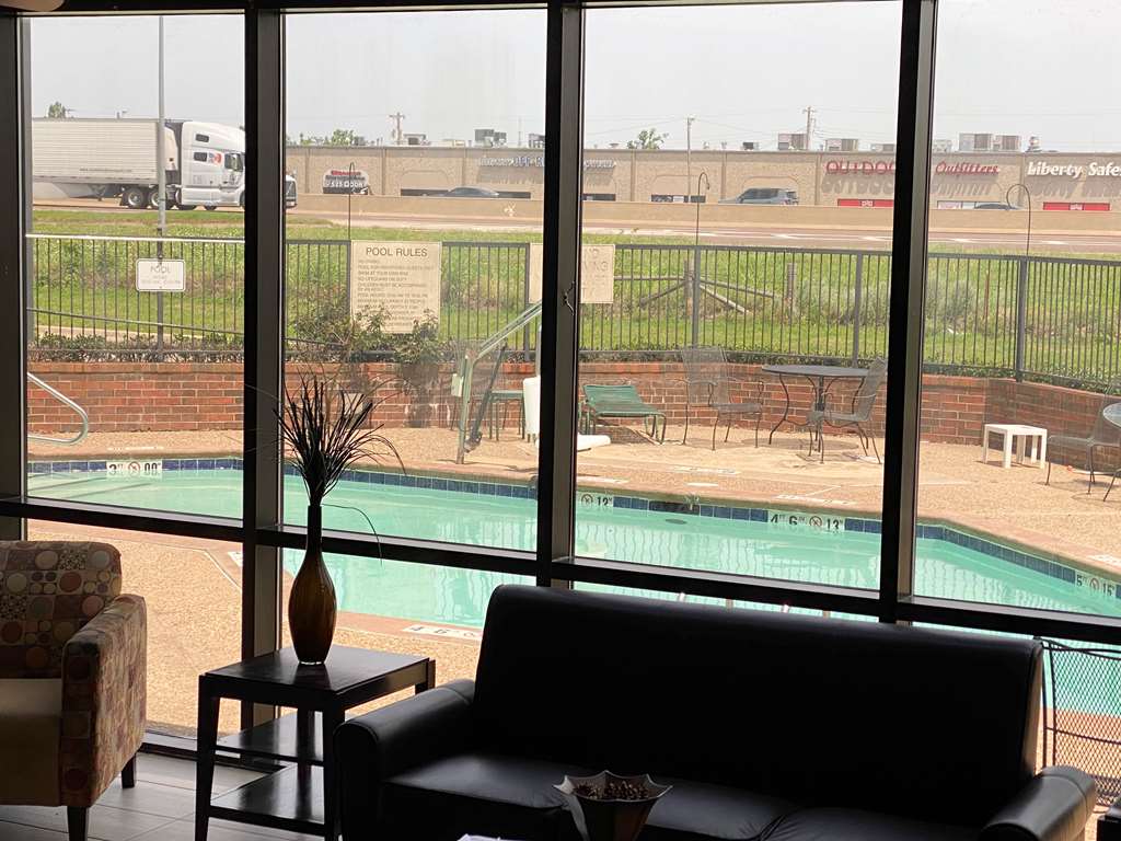 Motel 6 Oklahoma City OK Fairgrounds West - photo 9