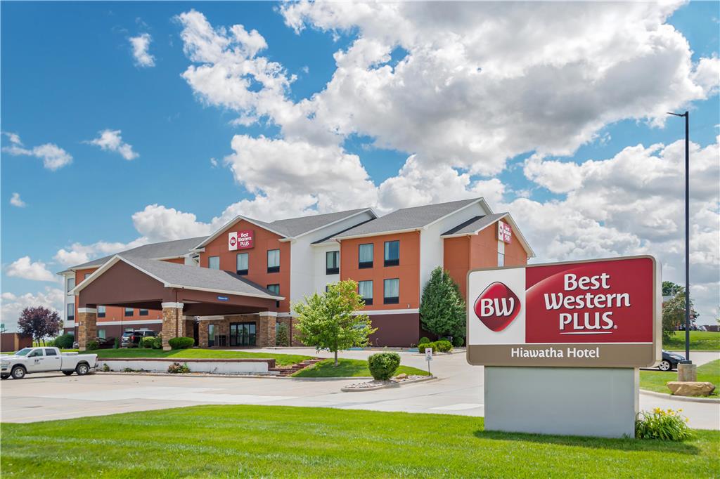 Best Western Plus Hiawatha Hotel — hotel in Hiawatha
