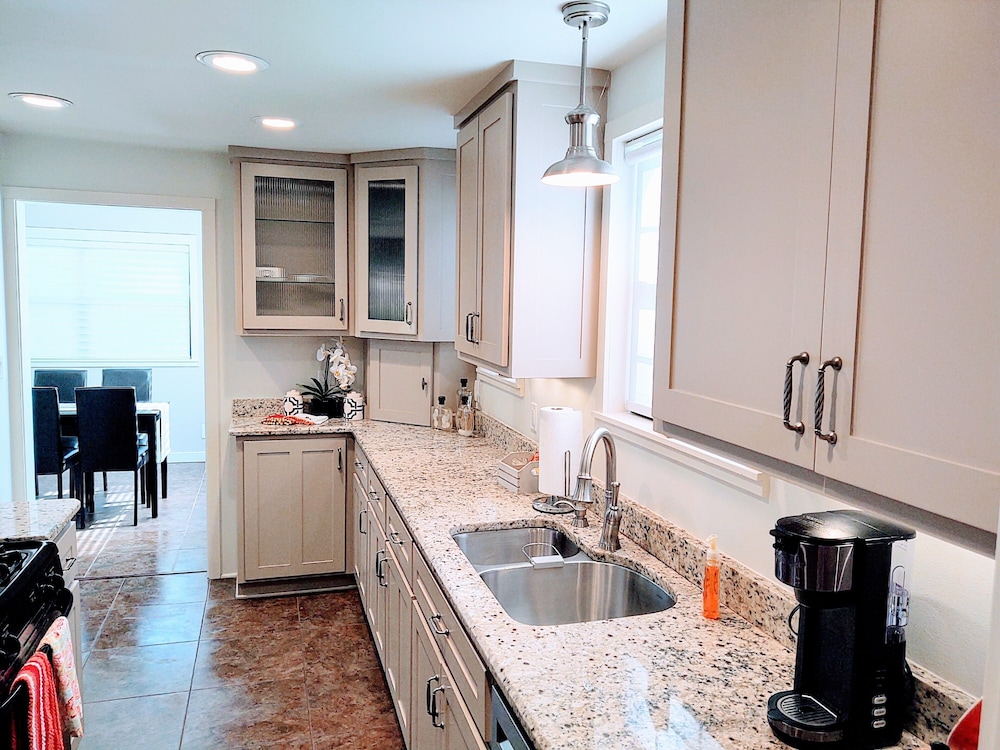 Edgewater Resort Cottage #1 - photo 68