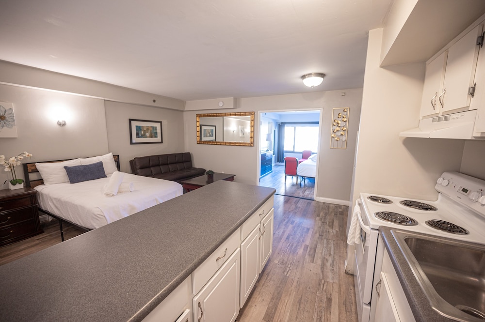 1Bd1Ba w BonusRM Stay Together Suites - photo 17