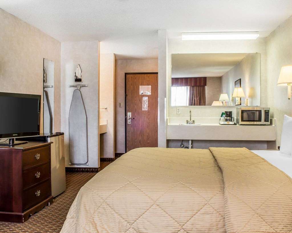 Quality Inn & Suites Yuma - photo 28
