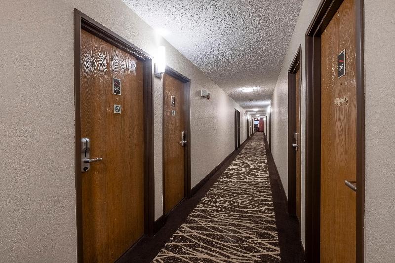 Red Roof Inn Bristol - photo 17