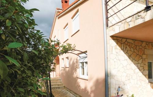 Family friendly apartments with a swimming pool Pula 15306 — 4-Star Luxury Hotel in Pula, Croatia