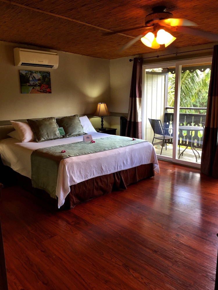 Paradise Bay Resort - photo 16