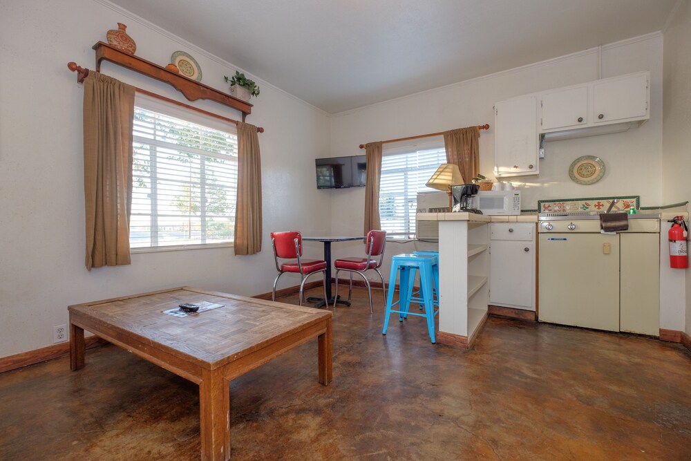 Antelope Lodge - photo 17