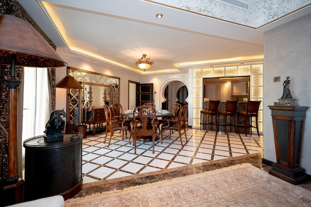 Al Dabas Beach Views 3BD Sleeps 6 Beachfront Beach & Pool Access DVH Holiday Homes — 5-Star Luxury Hotel in Dubai, United Arab Emirates
