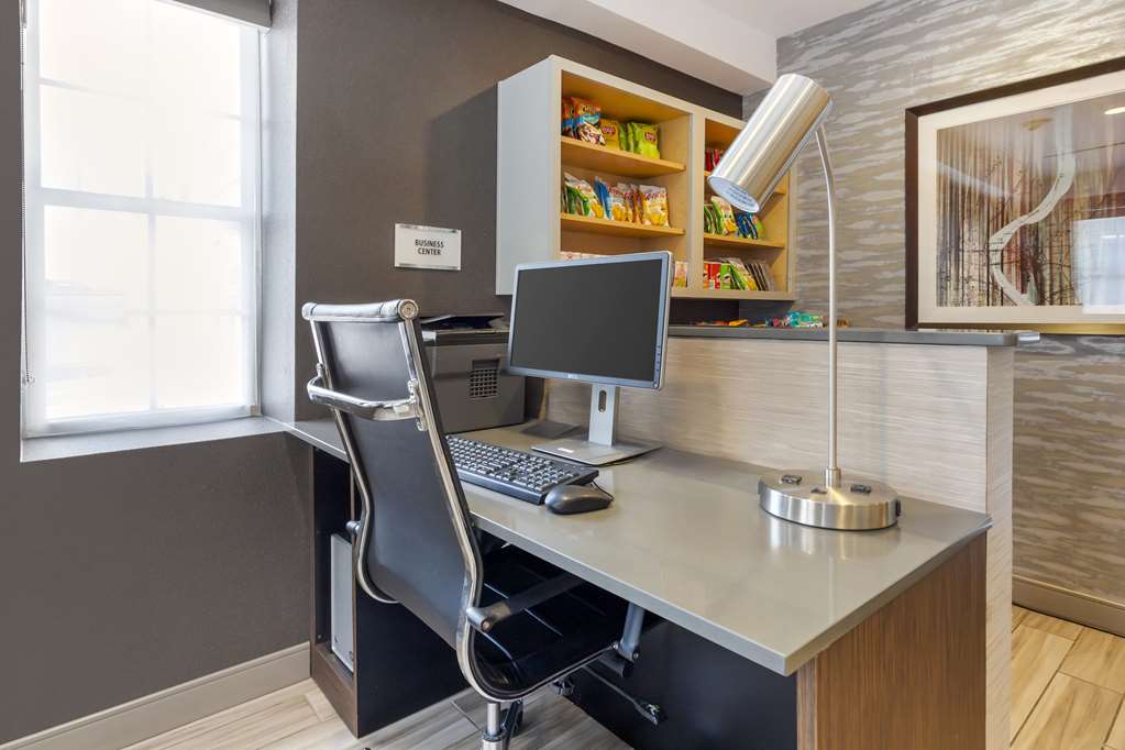 Best Western Plus Fairfield Hotel - photo 9