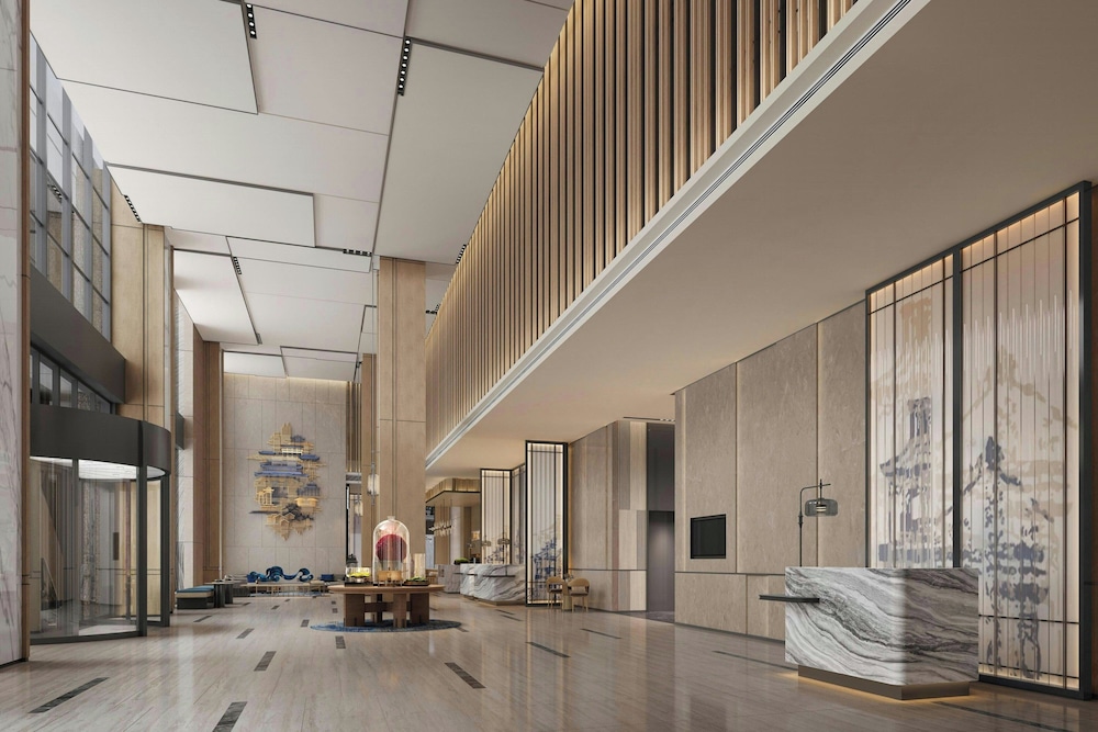 Courtyard by Marriott Wuhan Hankou — 4-Star Luxury Hotel in Wuhan, People's Republic of China