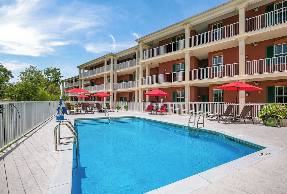 Water Street Hotel & Marina Ascend Hotel Collection - featured photo