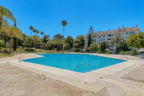 Torre Real Vistas 360 Cerca Trocadero Arena Marbella — Marbella
