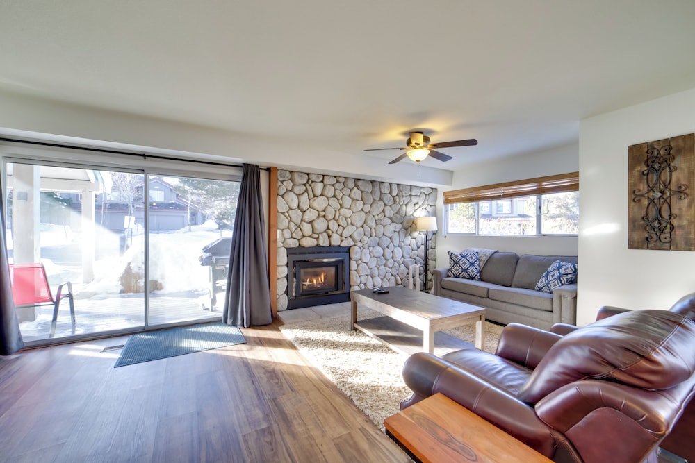 Snowcreek Resort Condo with Deck at Mammoth Mountain - photo 2