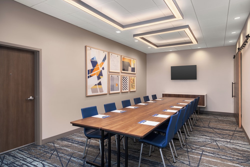 Holiday Inn Express & Suites Buford Mall of Georgia by IHG - photo 51
