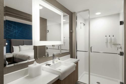 SpringHill Suites by Marriott Kanab - photo 14