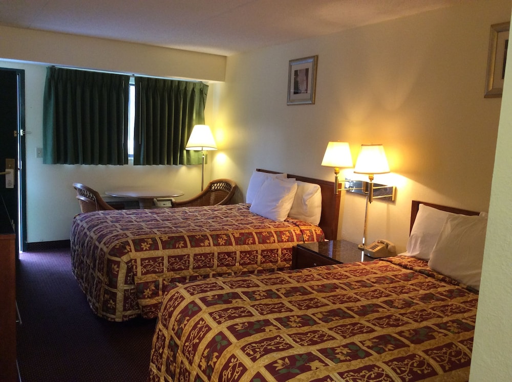 Days Inn by Wyndham York Alabama - photo 7